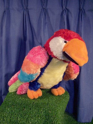 BLUE MACAW PUPPET # 3060 ~ Free Shipping/USA ~ Folkmanis Puppets 